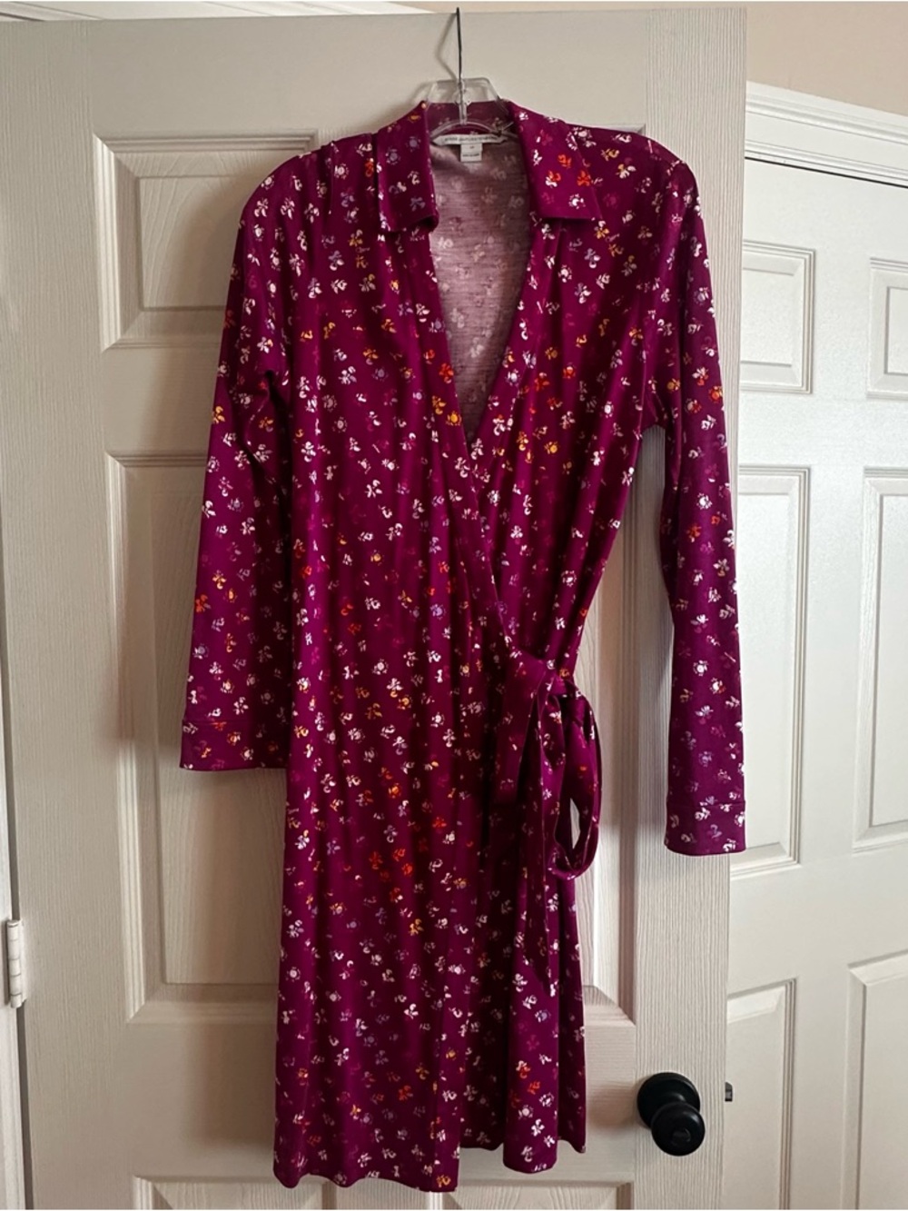 Diane von Furstenberg (DVF) Magenta Silk Floral Print Wrap Dress, 14